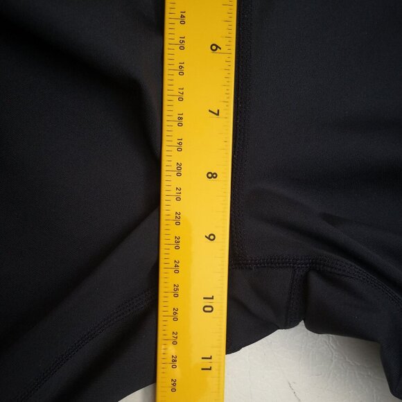 2 / $30.00 - Kirkland Ladies Size Medium Navy w/ Silver Insert Capri Leggings - Picture 8 of 9